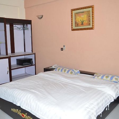 Ouaga Beach Hotel Ouagadougou Exteriér fotografie